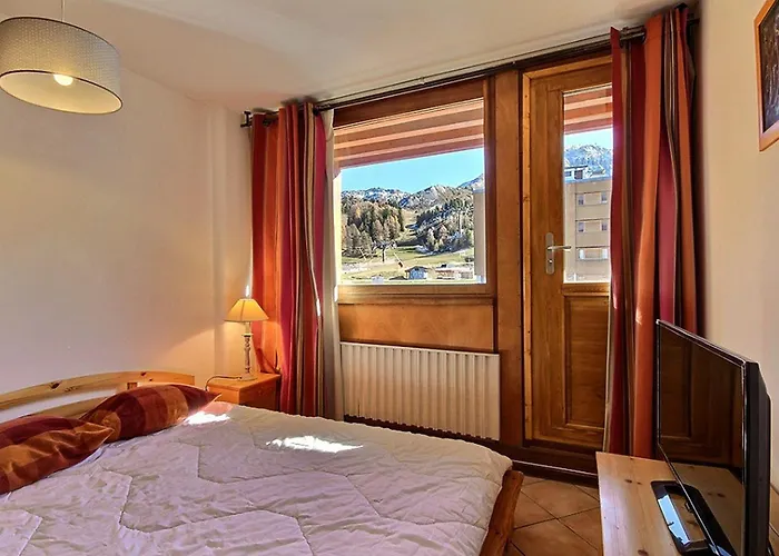 Renove 2 Pieces, Sud, 5 Pers, Pied Des Pistes - Fr-1-455-56 Daire *